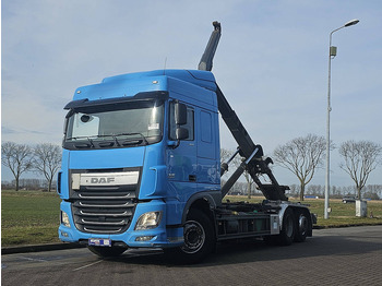 Hook lift truck DAF XF 460