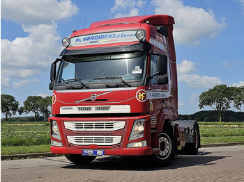 Tractor unit VOLVO FM 410