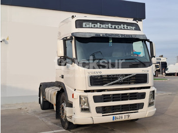 Tractor unit VOLVO FM12