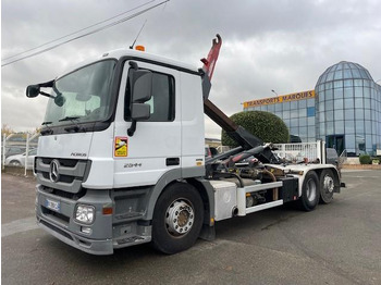 Hook lift truck MERCEDES-BENZ Actros 2544