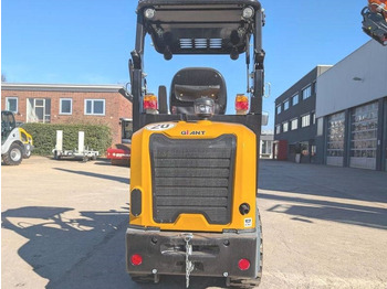 New Skid steer loader Giant G 2300 HD: picture 5