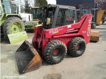 Skid steer loader Gehl 4835 DXT: picture 1