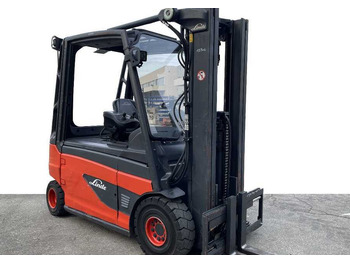 Electric forklift LINDE E25