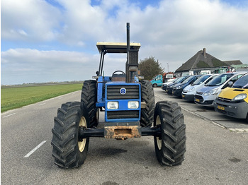 Farm tractor New Holland 110-90 DT: picture 2