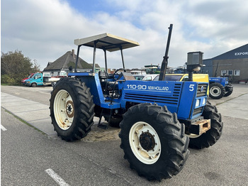 Farm tractor New Holland 110-90 DT: picture 3