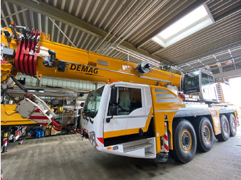 Mobile crane DEMAG