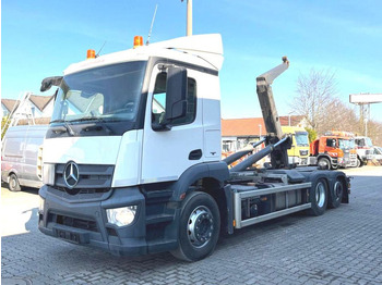 Hook lift truck MERCEDES-BENZ Antos 2543