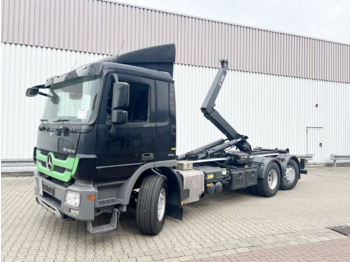 Hook lift truck MERCEDES-BENZ Actros 2546