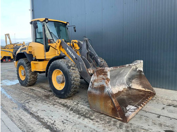 Wheel loader Volvo L50F: picture 3