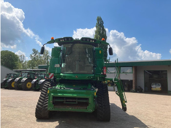 Combine harvester John Deere T670: picture 3