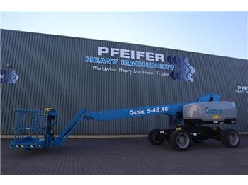 Telescopic boom GENIE S45