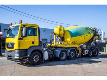 Concrete mixer semi-trailer