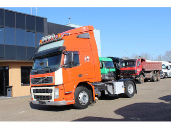 Tractor unit VOLVO FM 430