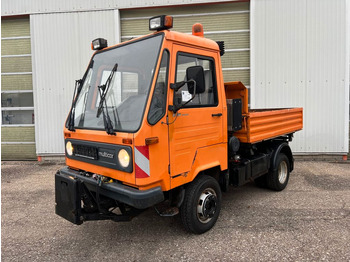 Tipper van