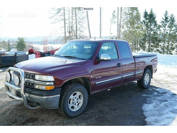 Box truck CHEVROLET