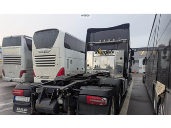 Tractor unit DAF XF 530