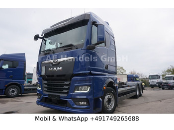 Container transporter/ Swap body truck MAN TGX 26.510