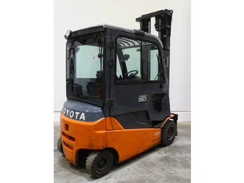 Electric forklift Toyota 8FBMT30: picture 2