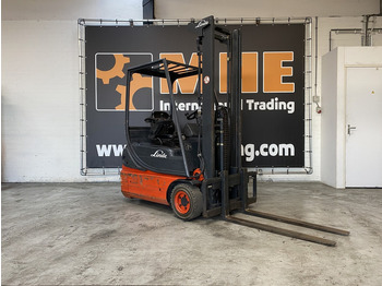 Electric forklift LINDE E