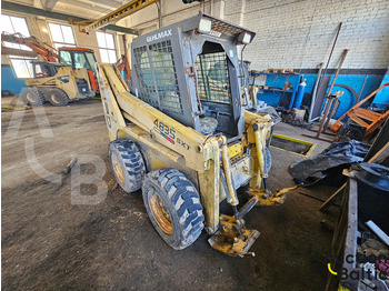 Skid steer loader GEHL