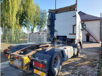 Tractor unit Volvo FH12: picture 3