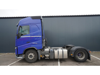 Tractor unit VOLVO FH 420