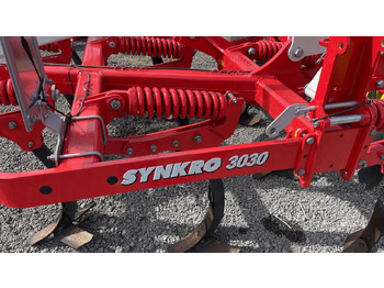 New Cultivator Pöttinger SYNKRO 3030 NOVA: picture 5