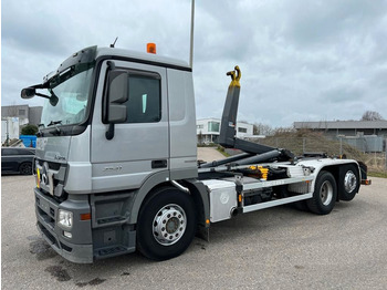 Hook lift truck MERCEDES-BENZ