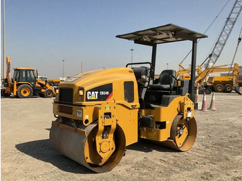 Road roller CATERPILLAR CB34B