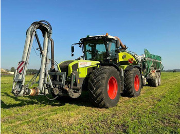 Farm tractor CLAAS Xerion 3800