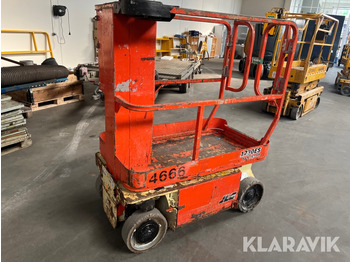 Aerial platform JLG