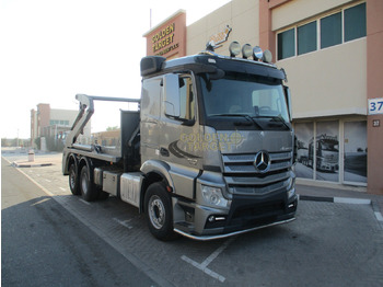 Skip loader truck MERCEDES-BENZ