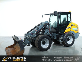 Telescopic wheel loader GIANT