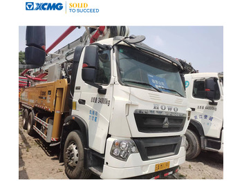 Concrete pump truck SCHWING