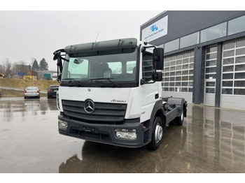 Hook lift truck MERCEDES-BENZ Atego 1221