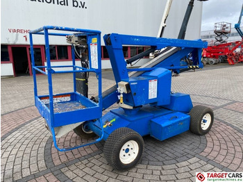 Articulated boom NIFTYLIFT