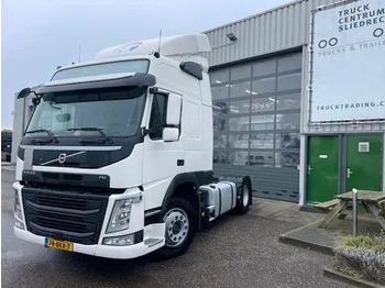 Tractor unit VOLVO FM 420