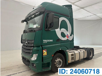 Tractor unit MERCEDES-BENZ Actros 1945