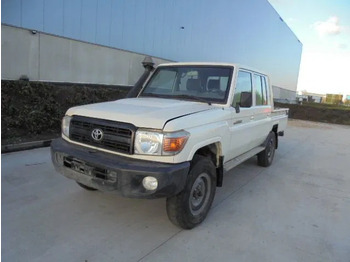 Car TOYOTA Land Cruiser