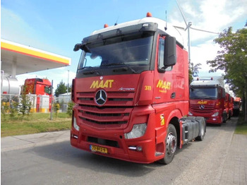 Tractor unit MERCEDES-BENZ Actros 1843