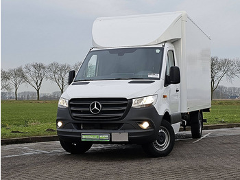 Box van MERCEDES-BENZ Sprinter 317