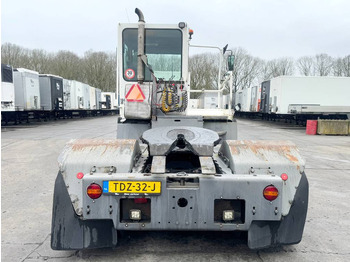 Terminal tractor Terberg YT222 - Dutch truck / Automatic / 55t Payload: picture 4