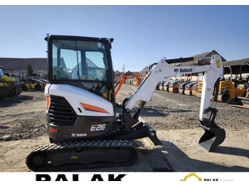 Mini excavator BOBCAT E26