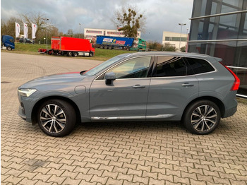 Car Volvo XC 60 T6 Inscr. Rech. Plug-In Hybrid AWD Md.2022: picture 2