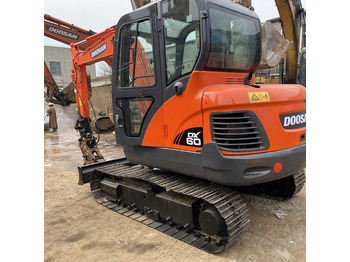 Crawler excavator DOOSAN DX60