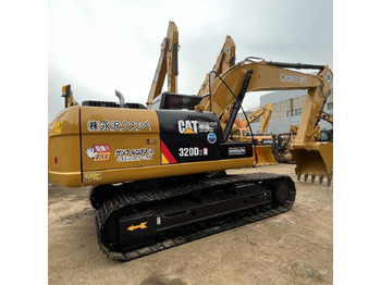 Excavator CATERPILLAR 320D