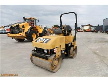 Road roller CATERPILLAR