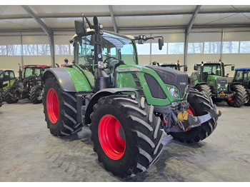 Farm tractor FENDT 722 Vario