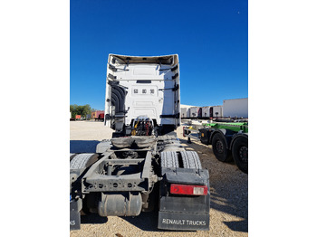 Tractor unit RENAULT T 480