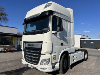 Tractor unit DAF XF 530